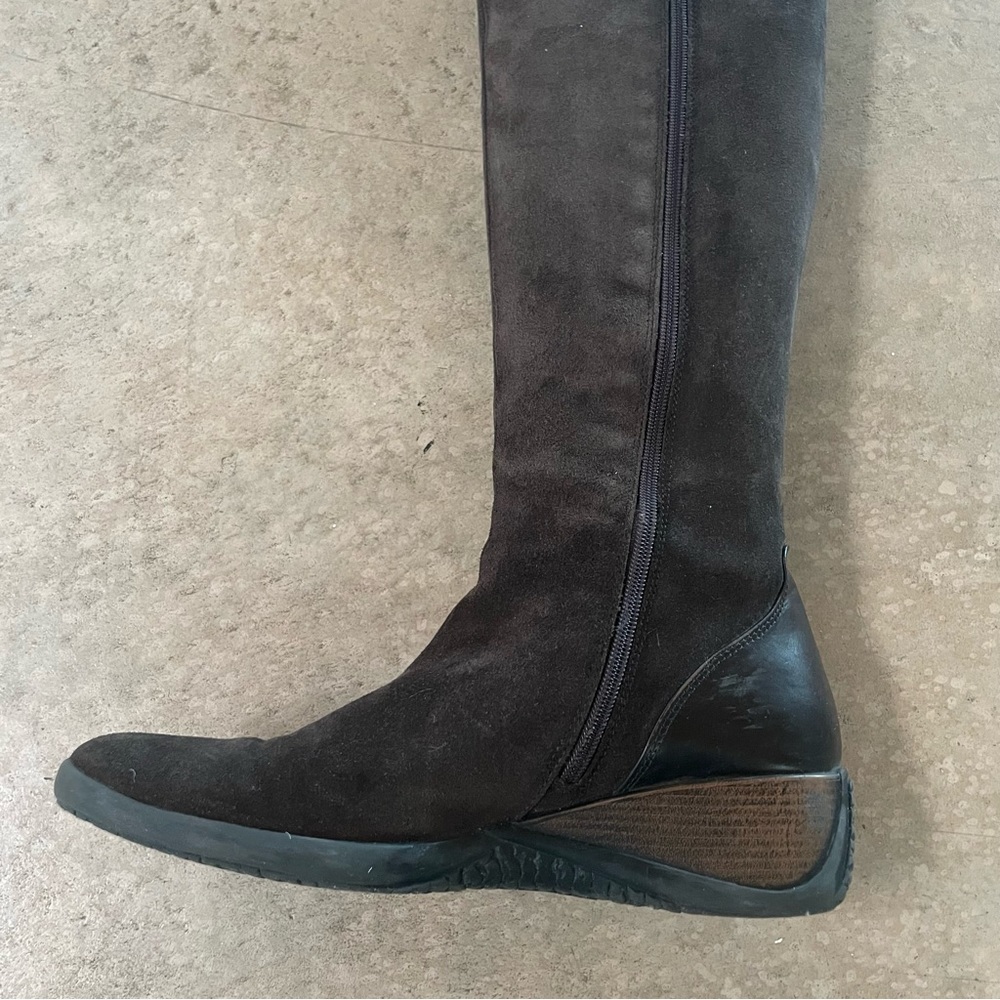 Aquatalia Meadow Boot Brown Suede Size 10 Waterproof Wdge Heel Padded Lining - Picture 7 of 14